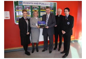 The Committee for Education held a meeting at St. Pius X College, Magherafelt on Wednesday 2 February as part of their continuing inquiry into Successful Schools.  